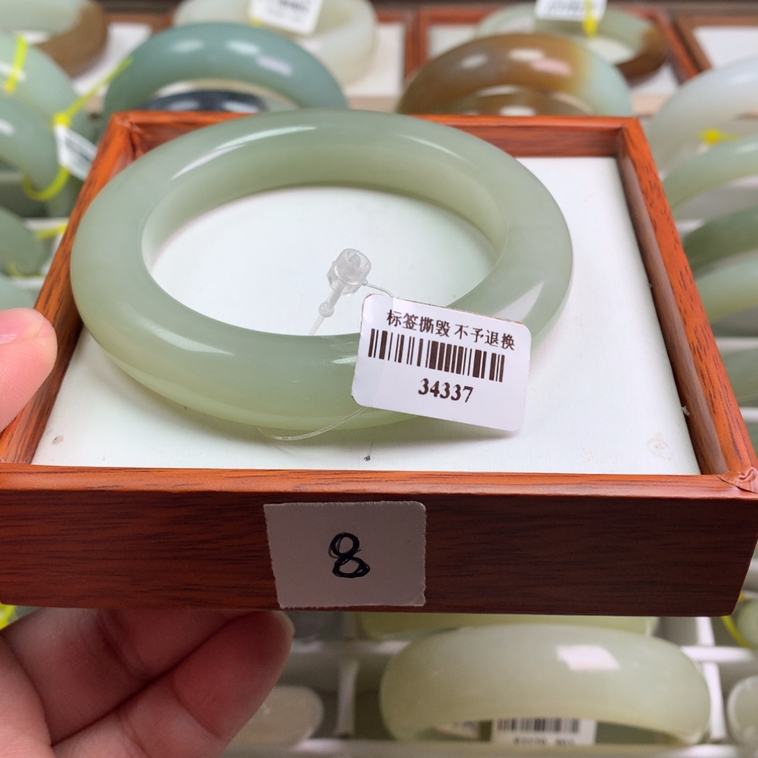 和田玉手镯未镶嵌55