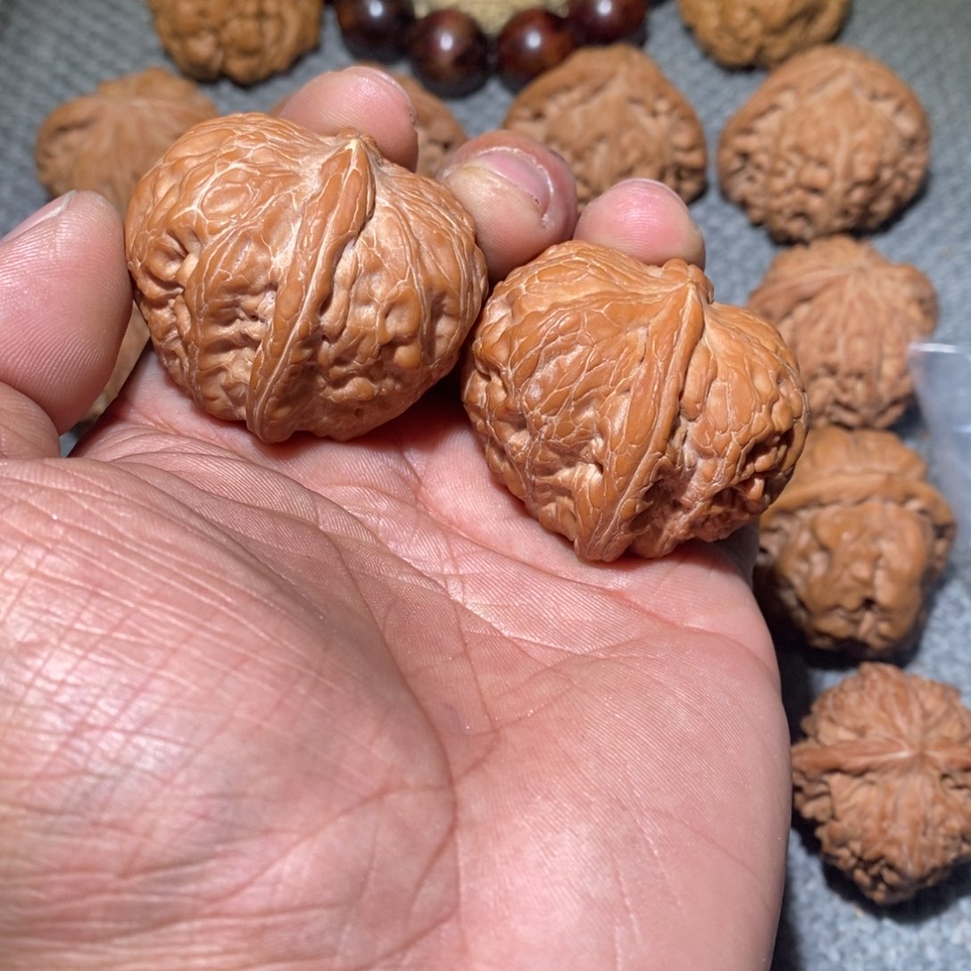 42原装。元宝。             