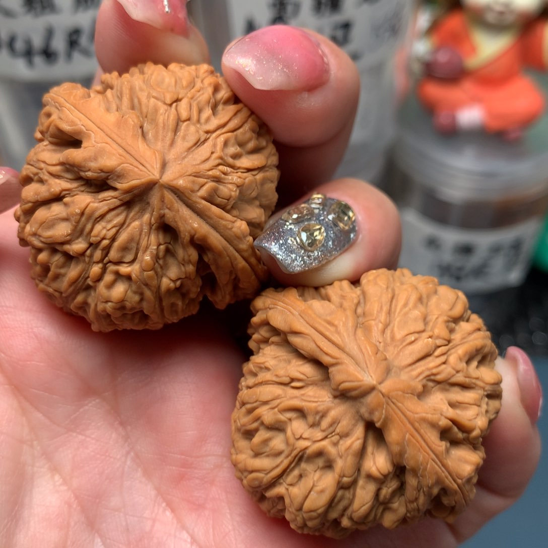 文玩核桃吊坠37-17385-1