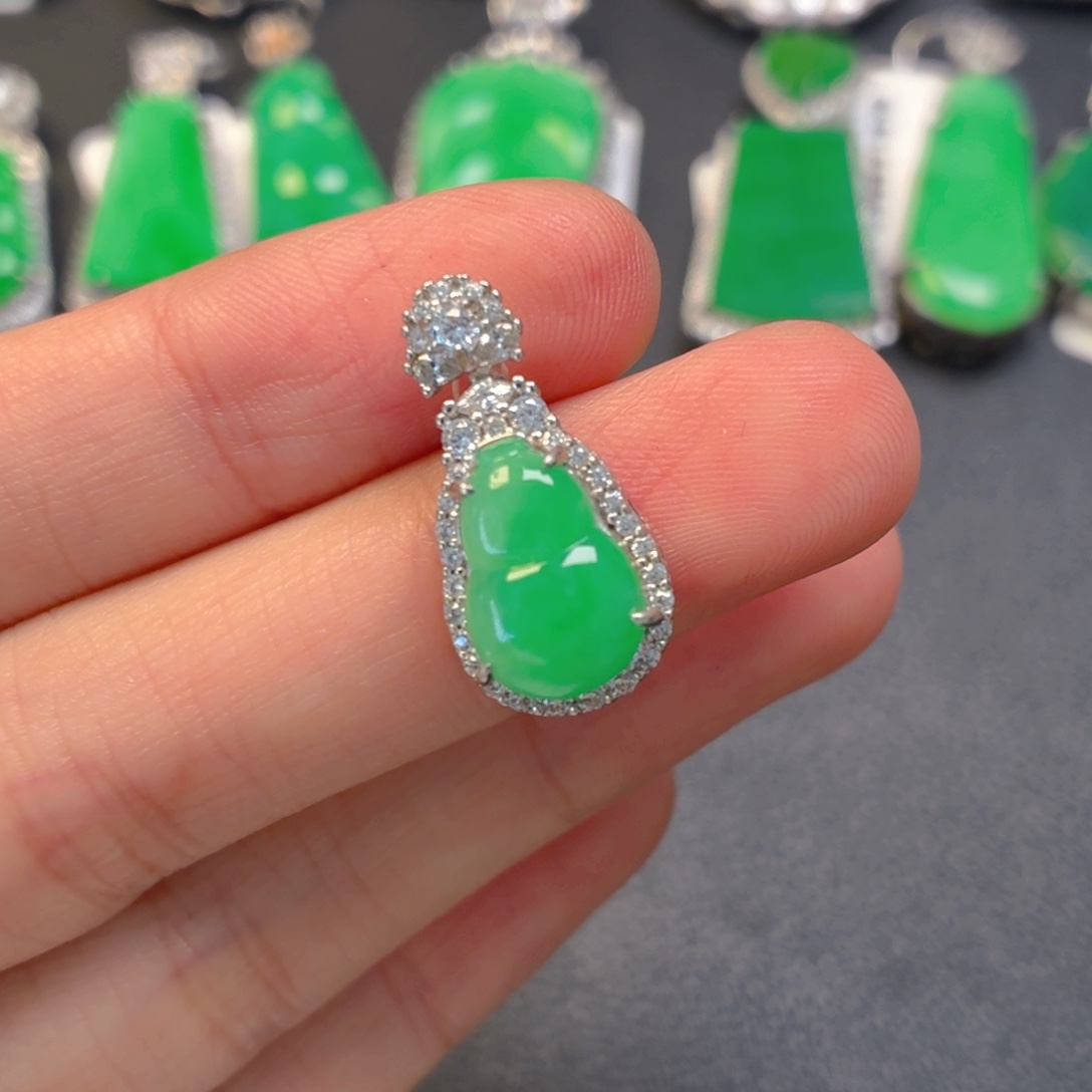 翡翠银S925镶嵌颈饰