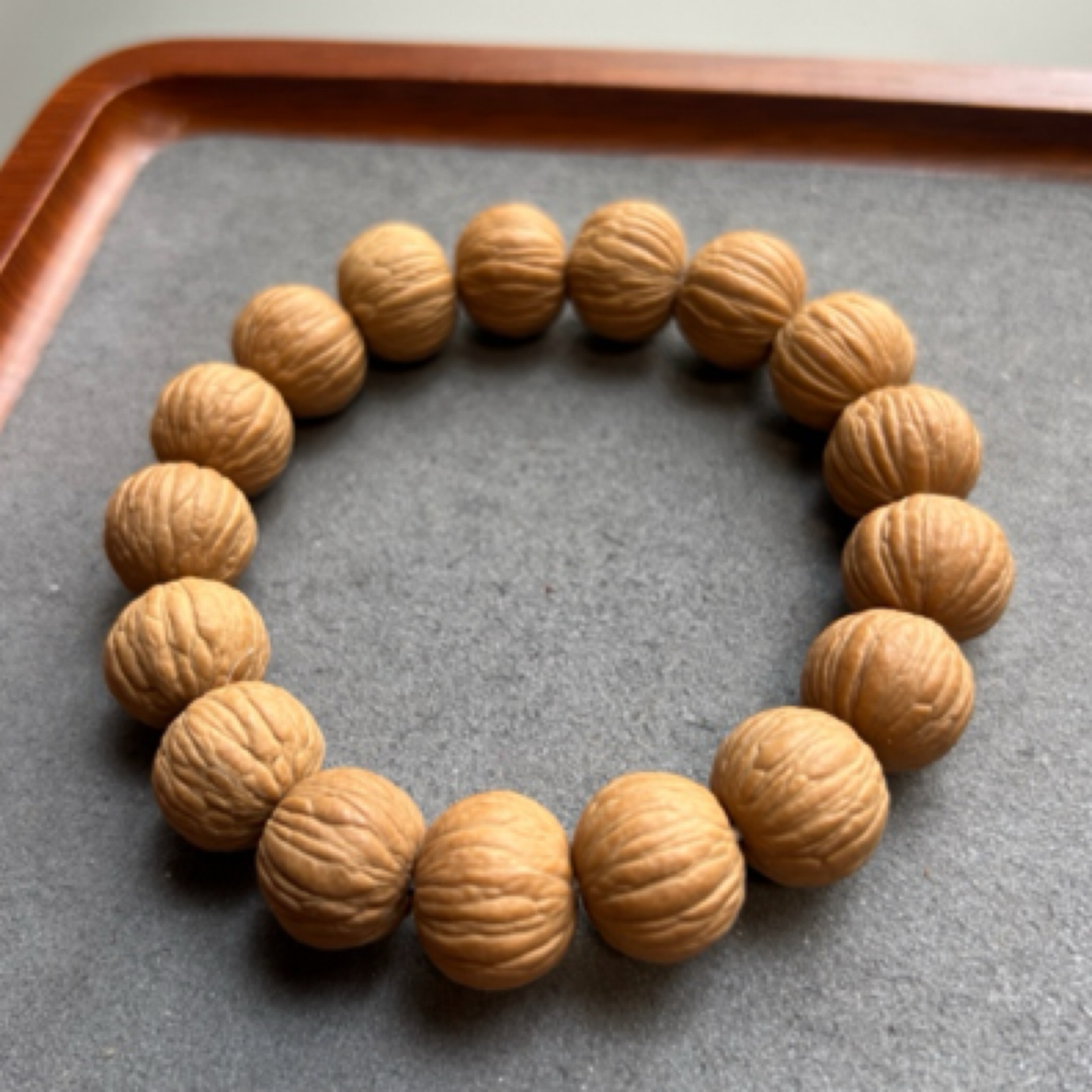 原皮色猴头土豪手串尺寸15+1.6左右