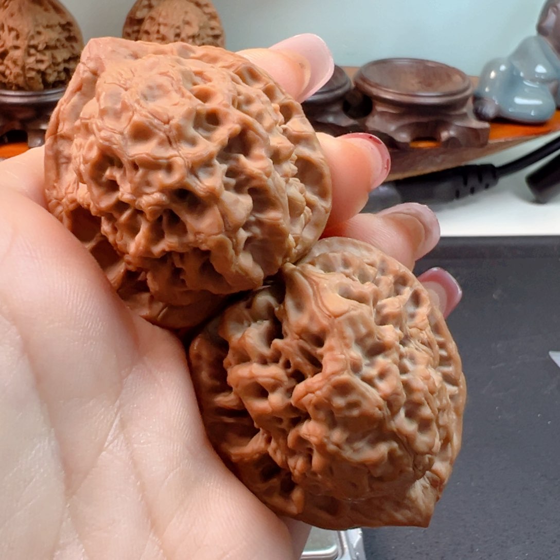 文玩核桃把件m***m红钻