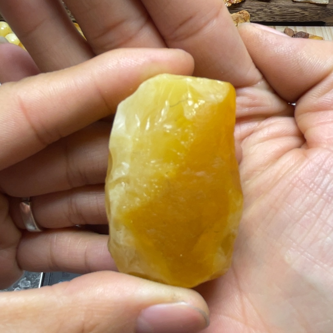 定制琥珀未镶嵌M**M琥珀蜜蜡原石订制