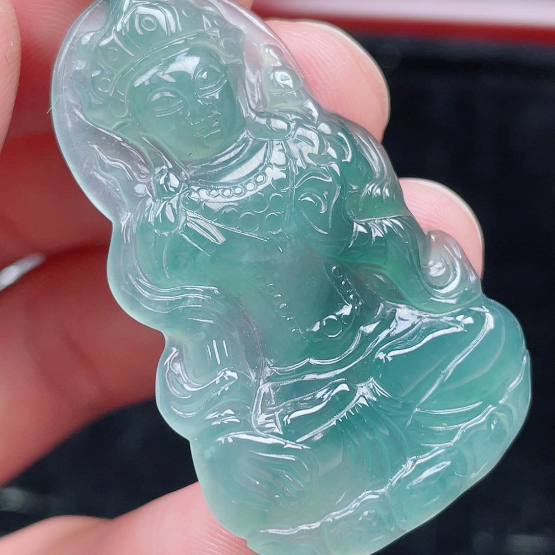 翡翠颈饰未镶嵌8，