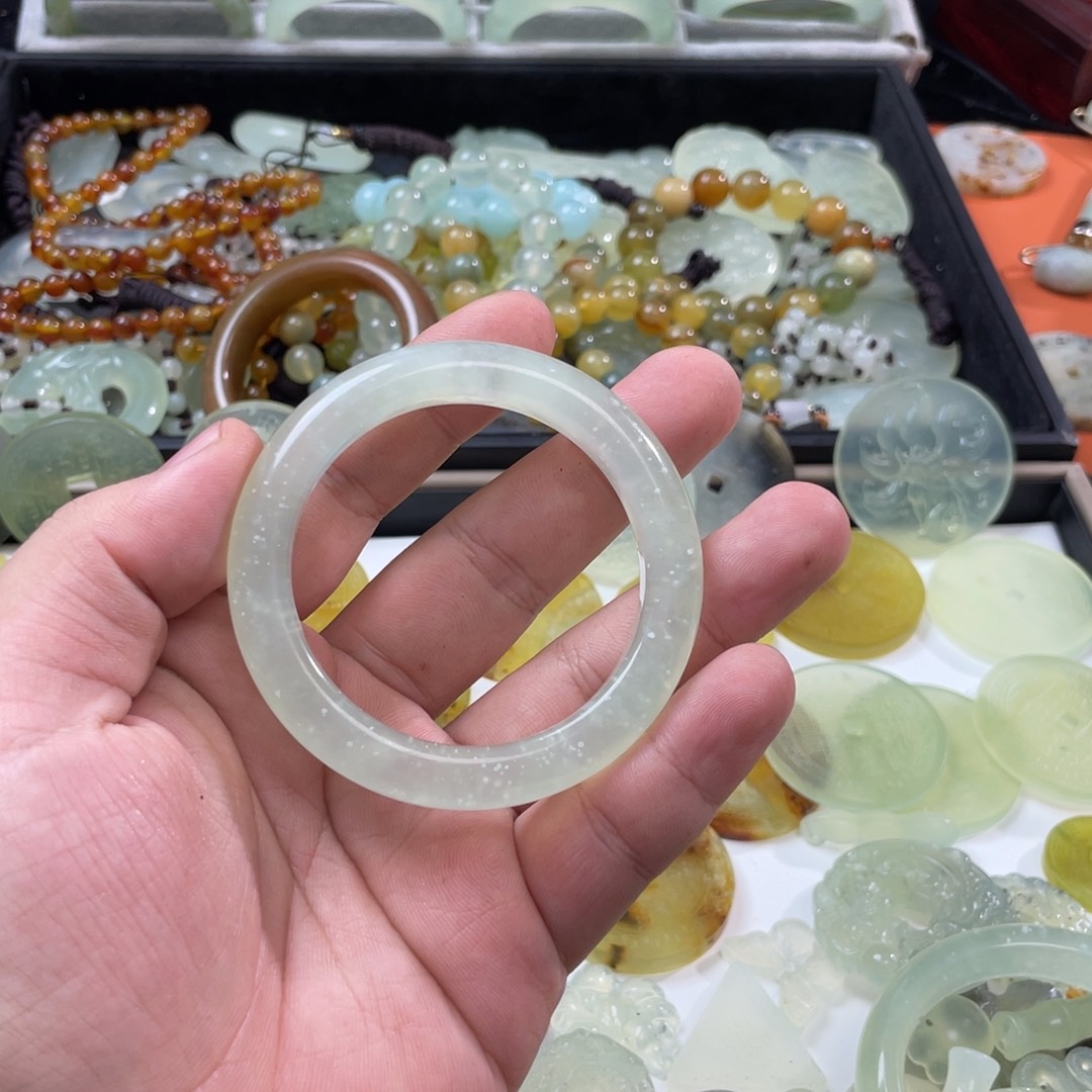 不***潮蛇纹石玉合金手镯