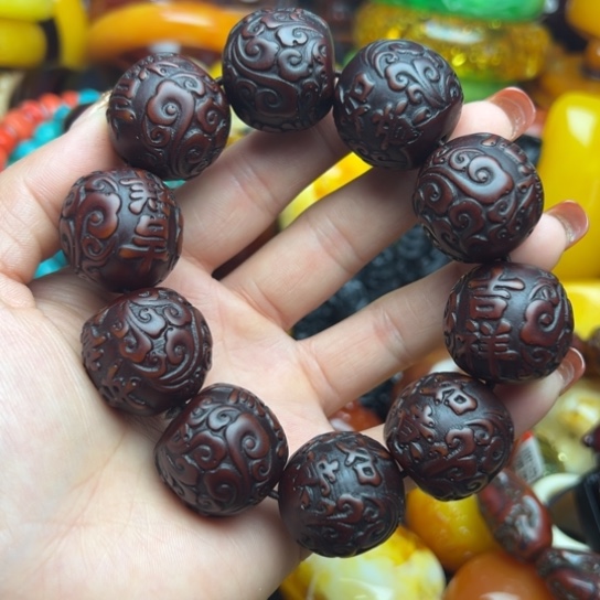 琥珀手串未镶嵌蜜蜡