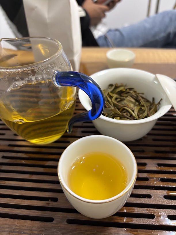 冰岛老寨26号 2023年高货茶饼100克