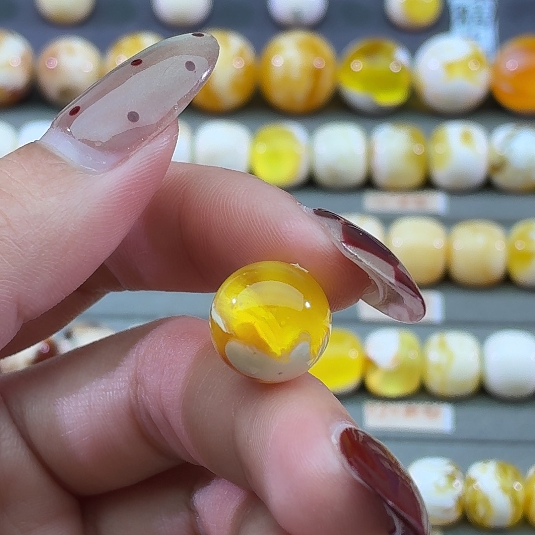 l***f琥珀未镶嵌裸石蜜蜡打孔不退换