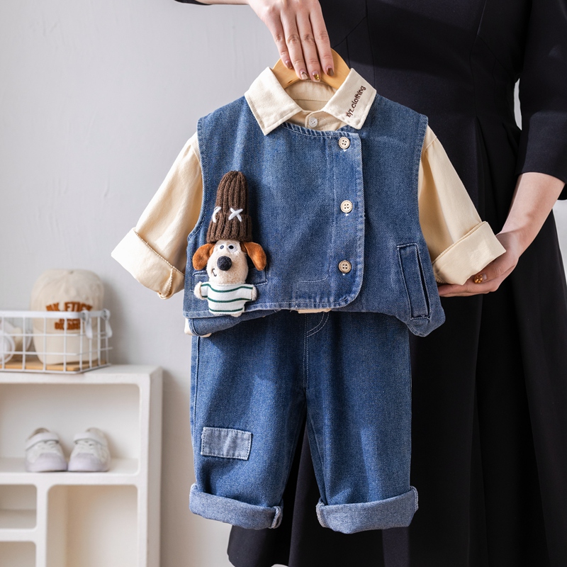 婴儿衣服春秋款韩版时尚牛仔马甲衬衣三件套男女童宝宝超洋气童装