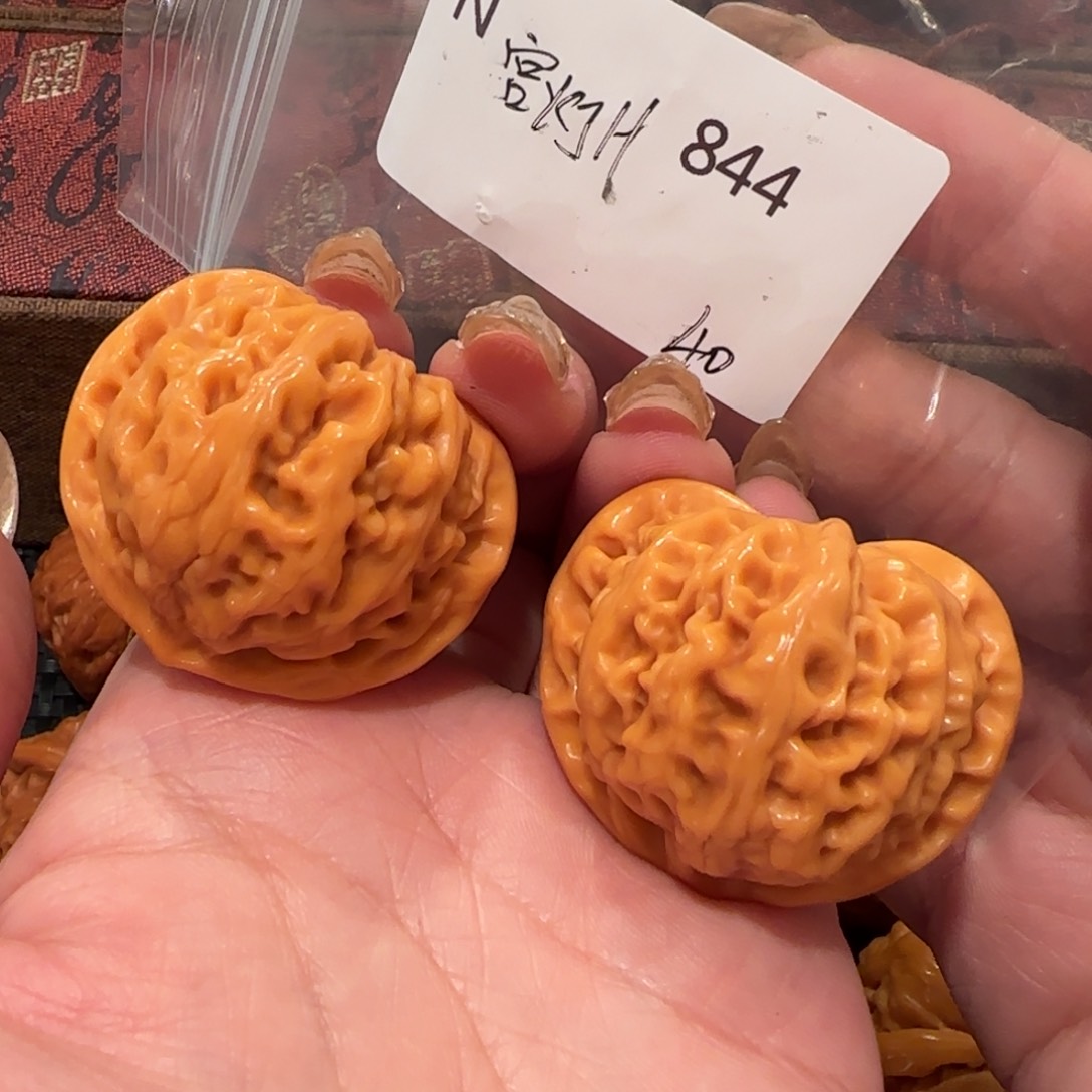 桃核吊坠髅*伟宫灯40精品