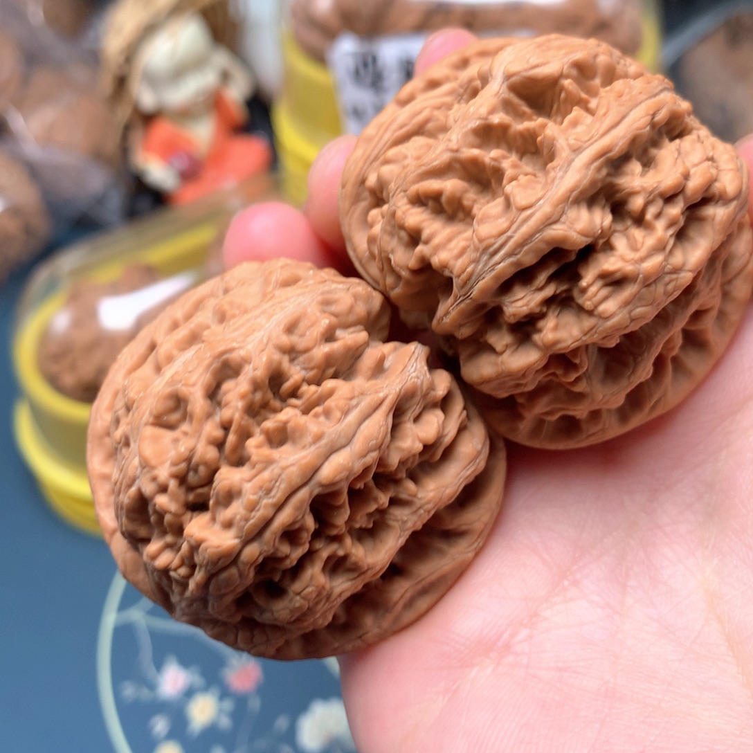 东***酒把件文玩核桃46-28437-05