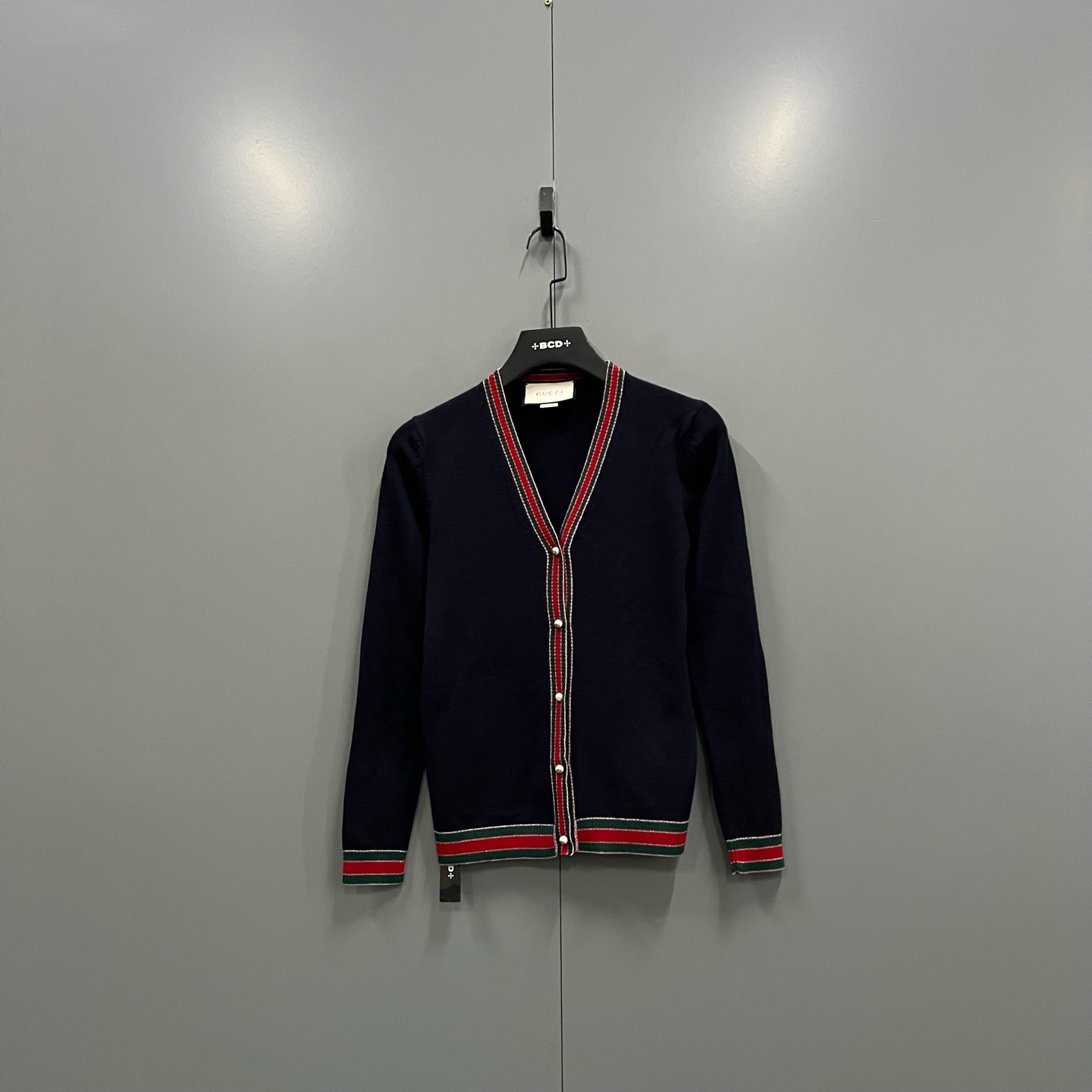 95新 GUCCI/古驰 tt3 条纹V领单排扣开衫 S码/102765