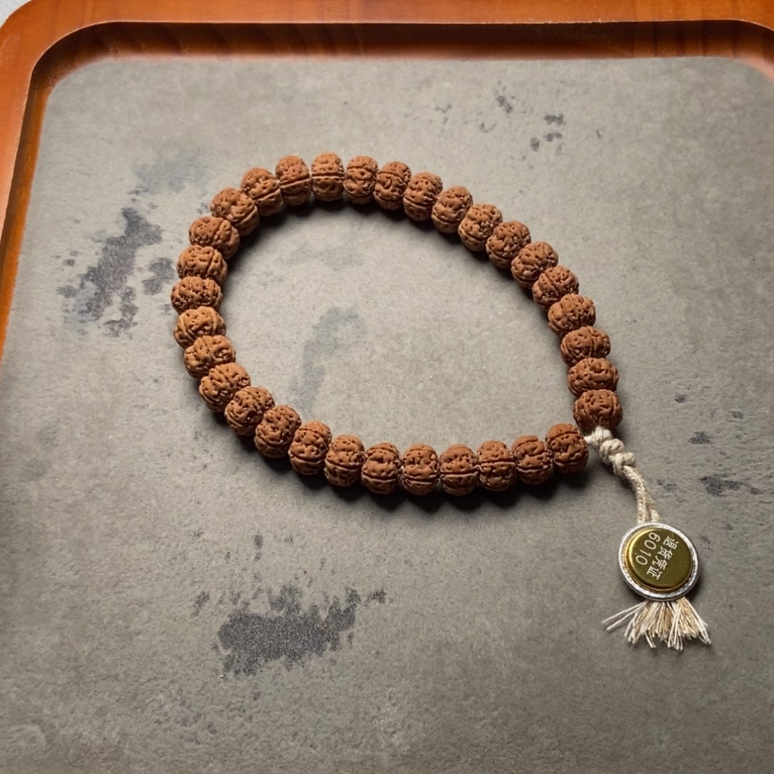 金刚菩提吊坠老树王