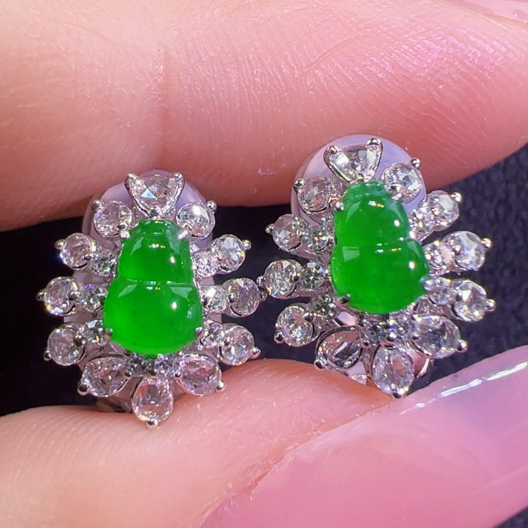 翡翠18K金镶嵌耳饰耳包