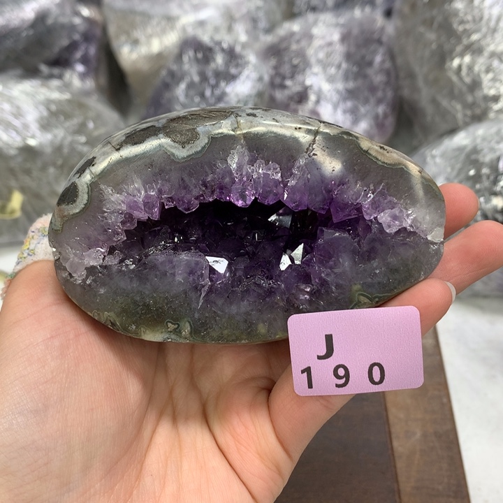 水晶大型摆件（非配饰）未镶嵌