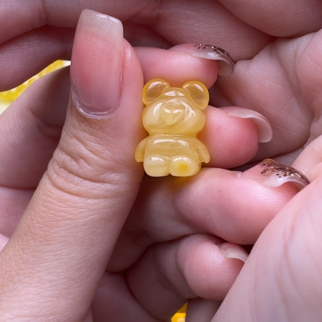 琥珀未镶嵌裸石10号亏，俄料立体小熊