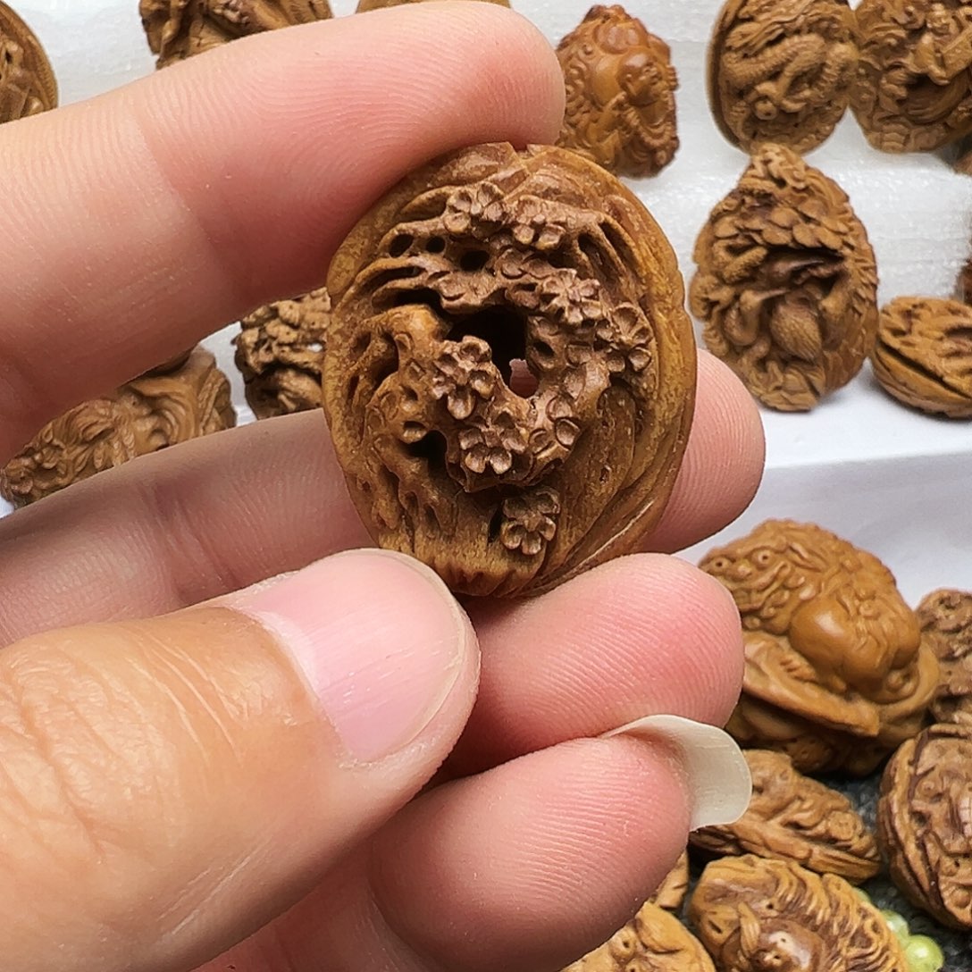 用***7吊坠桃核桃核雕刻风景单粒