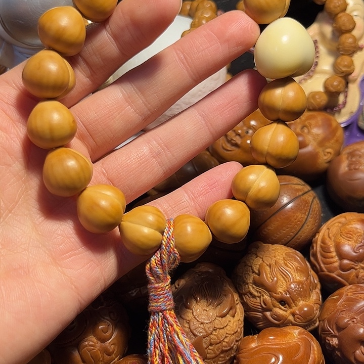 手串/手链橄榄核猴头1.67屁桃