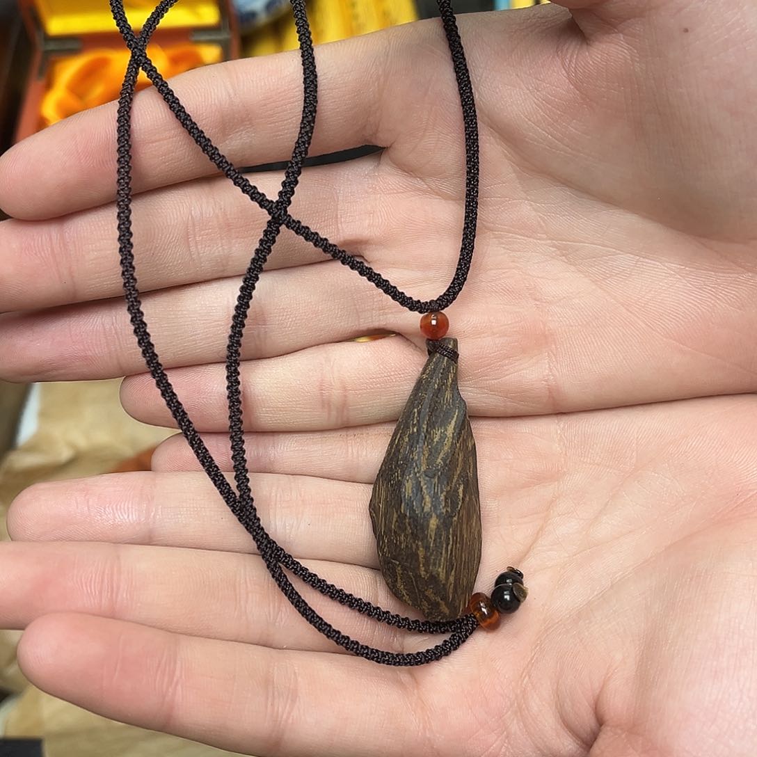 大叶紫檀（黑酸枝木类）