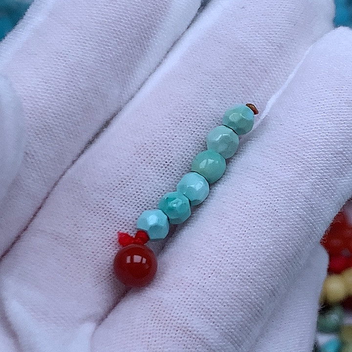 南红玛瑙未镶嵌珠宝奇石