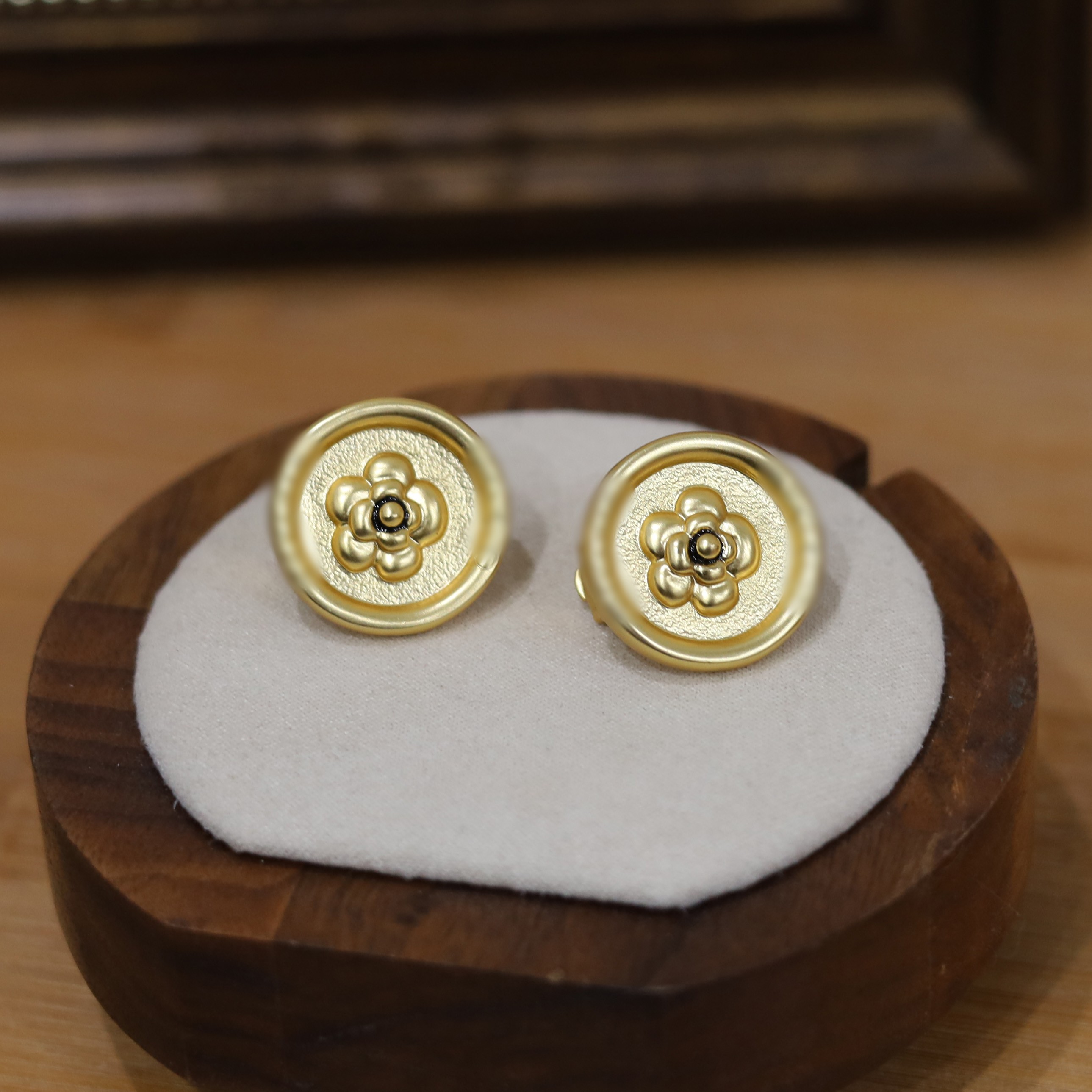 铜合金珐琅耳饰 山茶花耳夹百搭气质法式优雅简约轻奢精致时尚