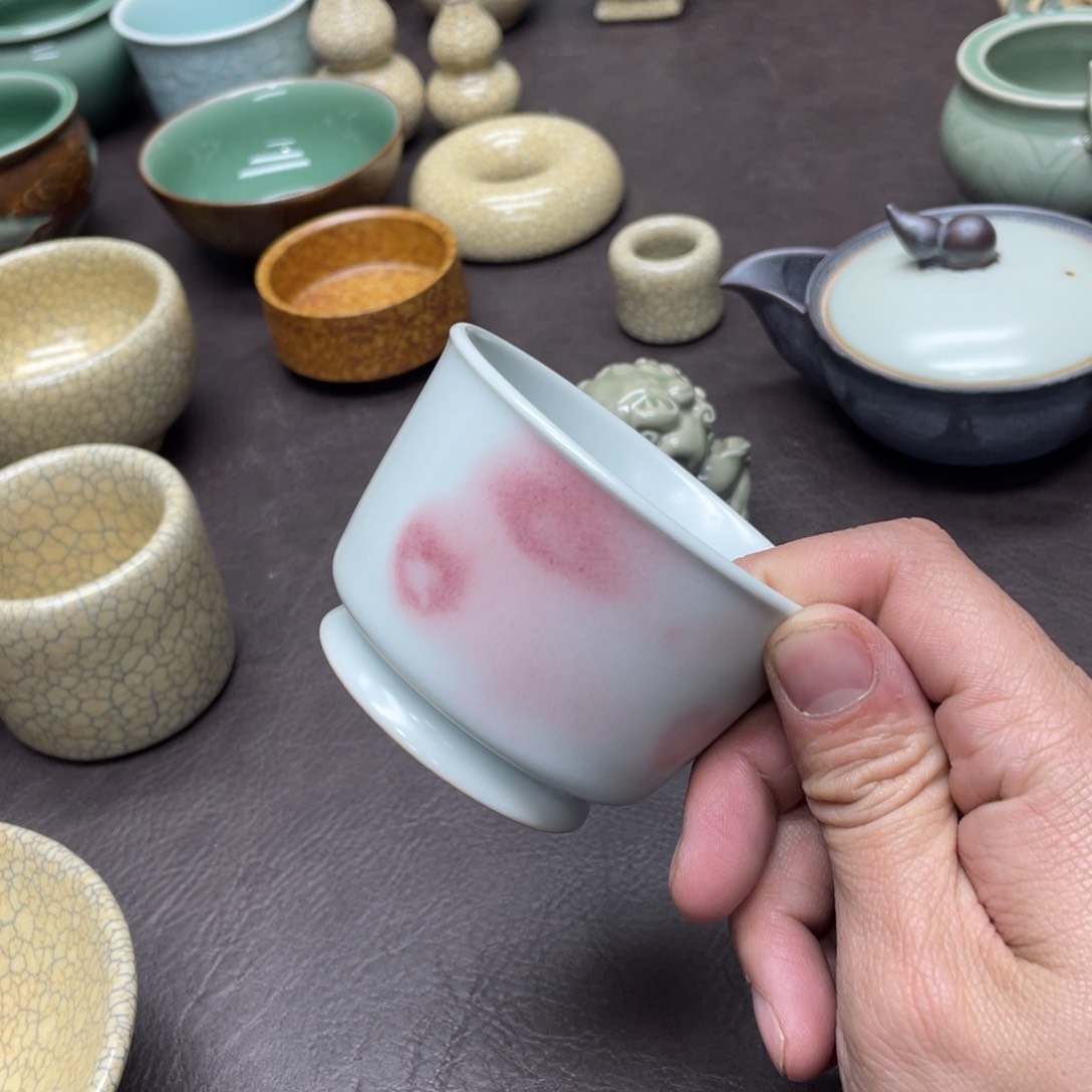 欢****爷青瓷青瓷青瓷微瑕