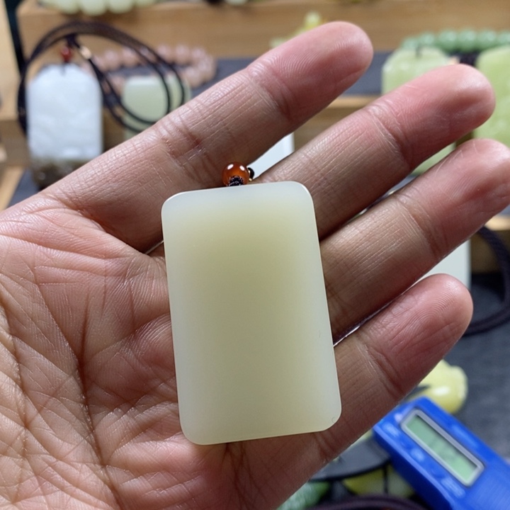 和田玉（青白玉）吊坠(赠链)未镶嵌