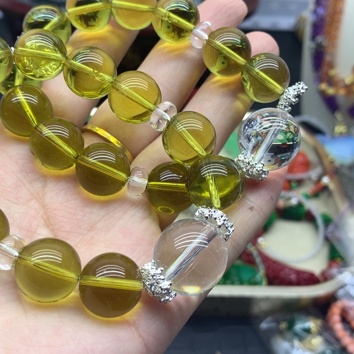 树脂制品吊坠尺寸