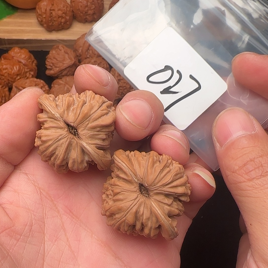 把件文玩核桃027全品38汉高楼