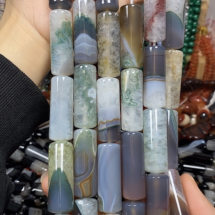 玛瑙/玉髓未镶嵌珠宝半成品玛瑙水晶共生卡14*40mm一条