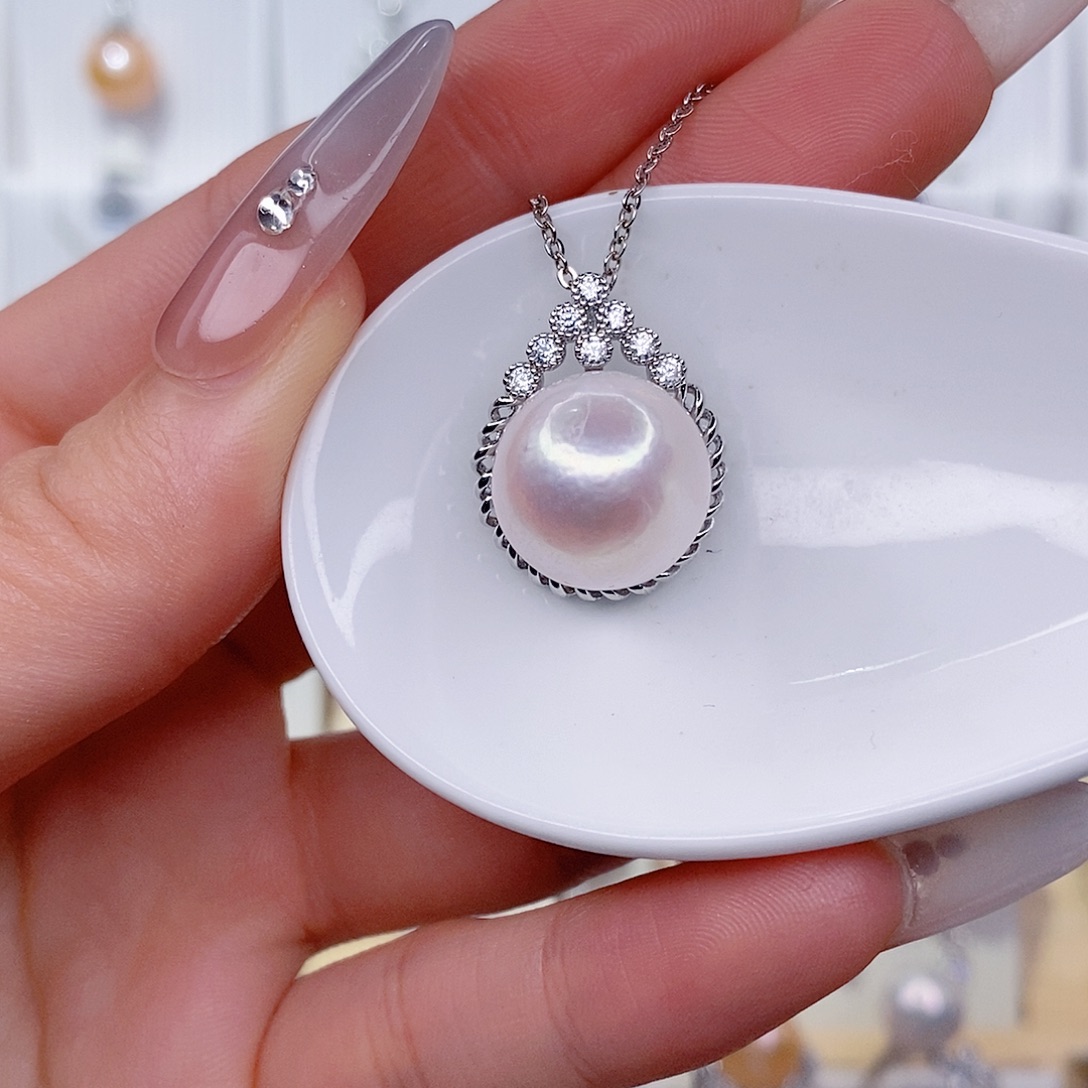 淡水珍珠吊坠(赠链)未镶嵌14左右