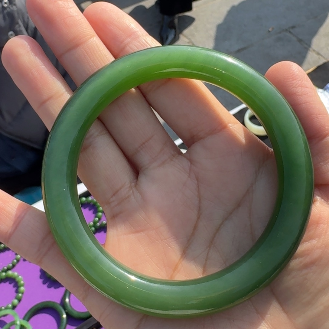 和田玉颈饰未镶嵌俄七碧玉绿猫鑫宇多样性拍一发一