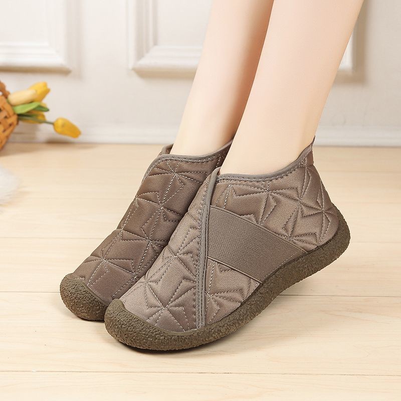 秋冬季鞋女士潮流时尚百搭防滑耐磨时尚休闲女鞋防风保暖雪地靴jy