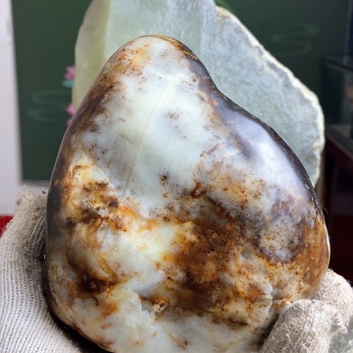 蛇纹石玉珠宝岫玉原石未镶嵌