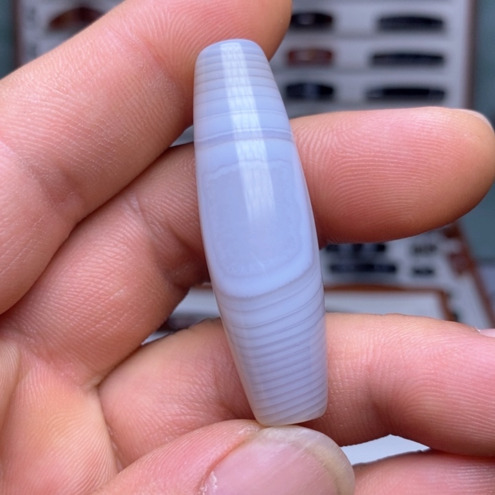 玛瑙/玉髓颈饰未镶嵌大*迹