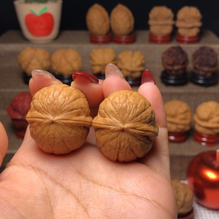 文玩核桃把件纸***.6铁西瓜