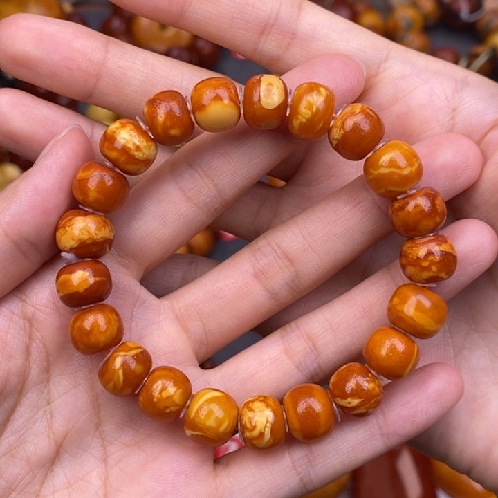 琥珀未镶嵌裸石蜜蜡M