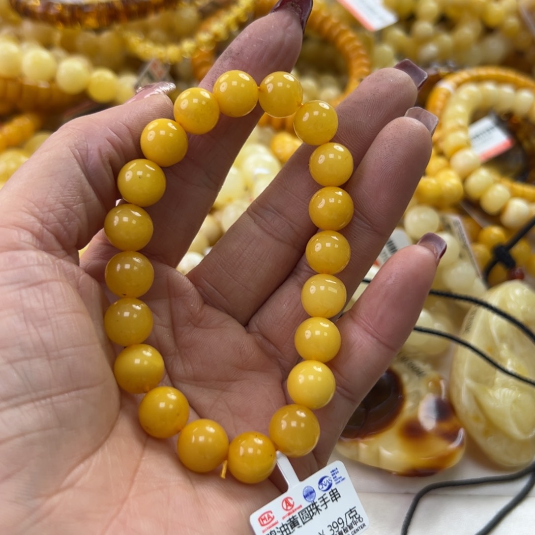 琥珀珠宝奇石未镶嵌