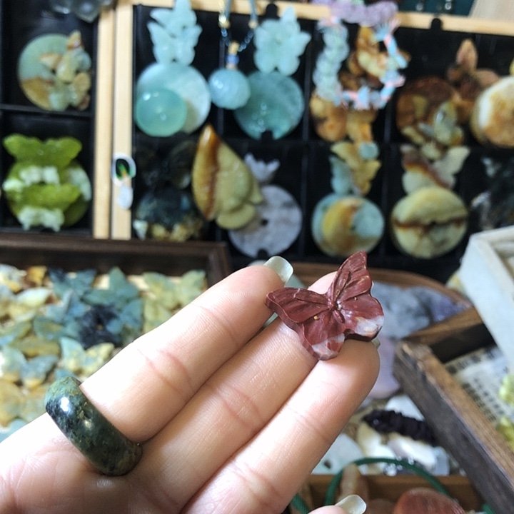 岫玉未镶嵌岫玉挂件