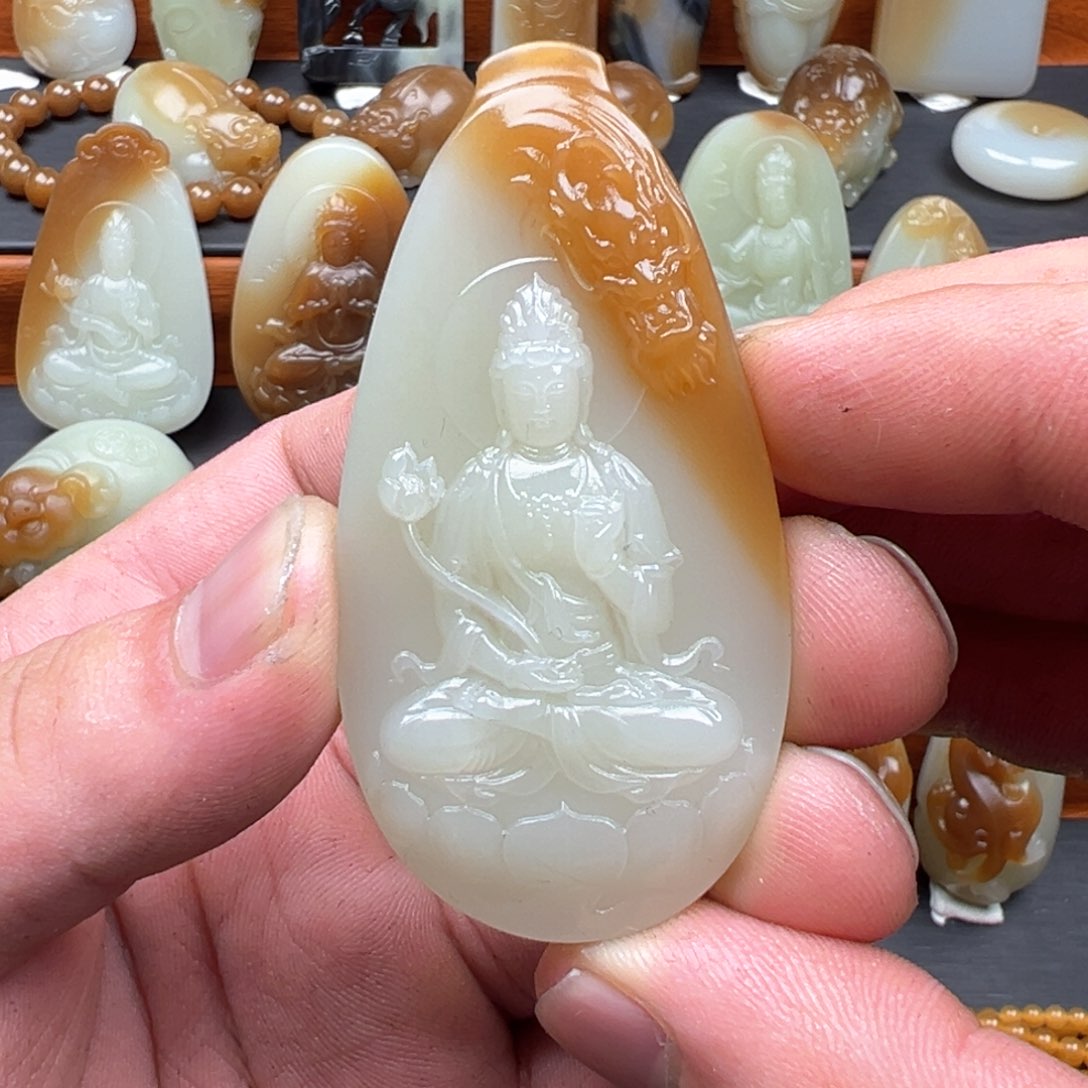 和田玉（糖玉）颈饰未镶嵌S**o