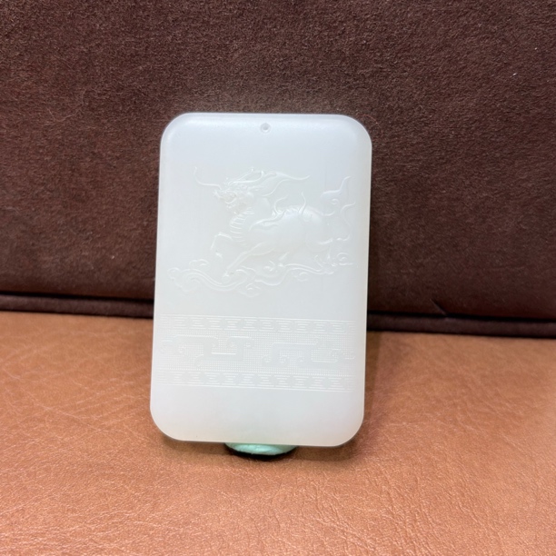 和田玉白玉麒麟牌子男士吊坠把件送礼手工雕刻