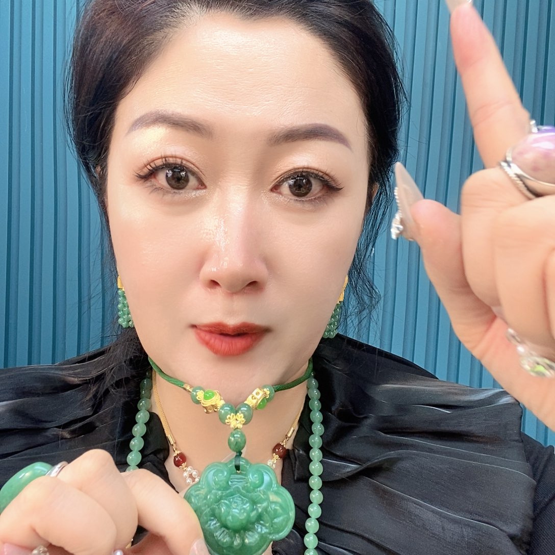 石英质玉手镯合金