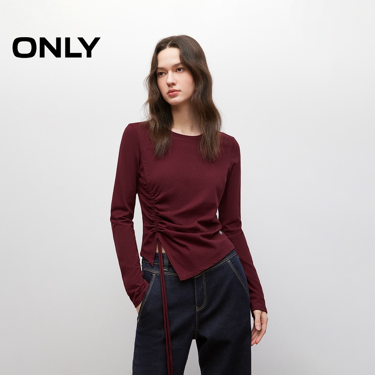 ONLY2025秋季新款不对称抽绳舒适正肩圆领长袖T恤女|125302013