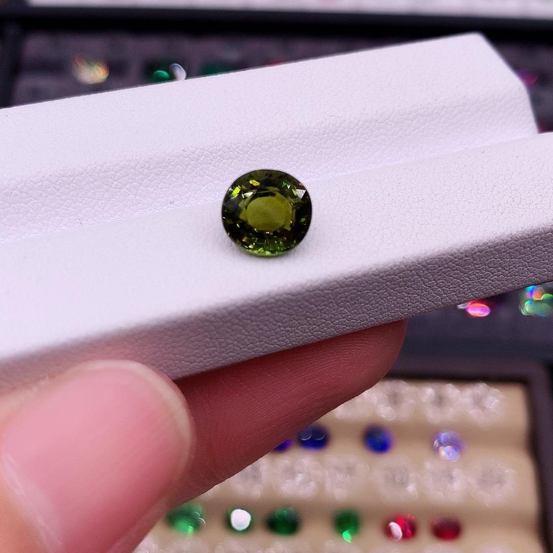 碧玺珠宝半成品未镶嵌