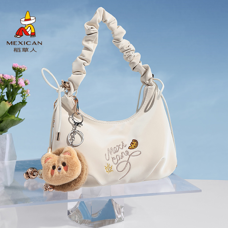 稻草人早秋新款斜挎包包褶皱云朵腋下包百搭单肩枕头包通勤女包