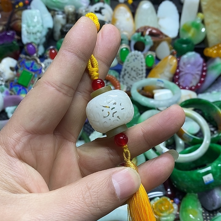 颈饰未镶嵌翡翠官方正规军回血放漏