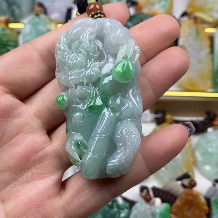 翡翠吊坠(不含链)未镶嵌