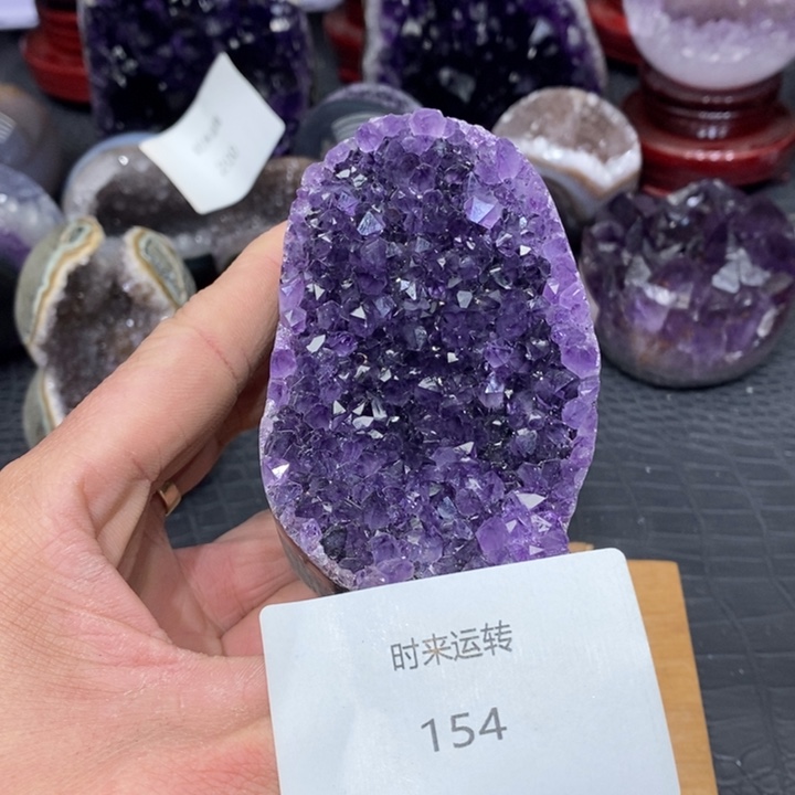 紫晶大型摆件（非配饰）未镶嵌