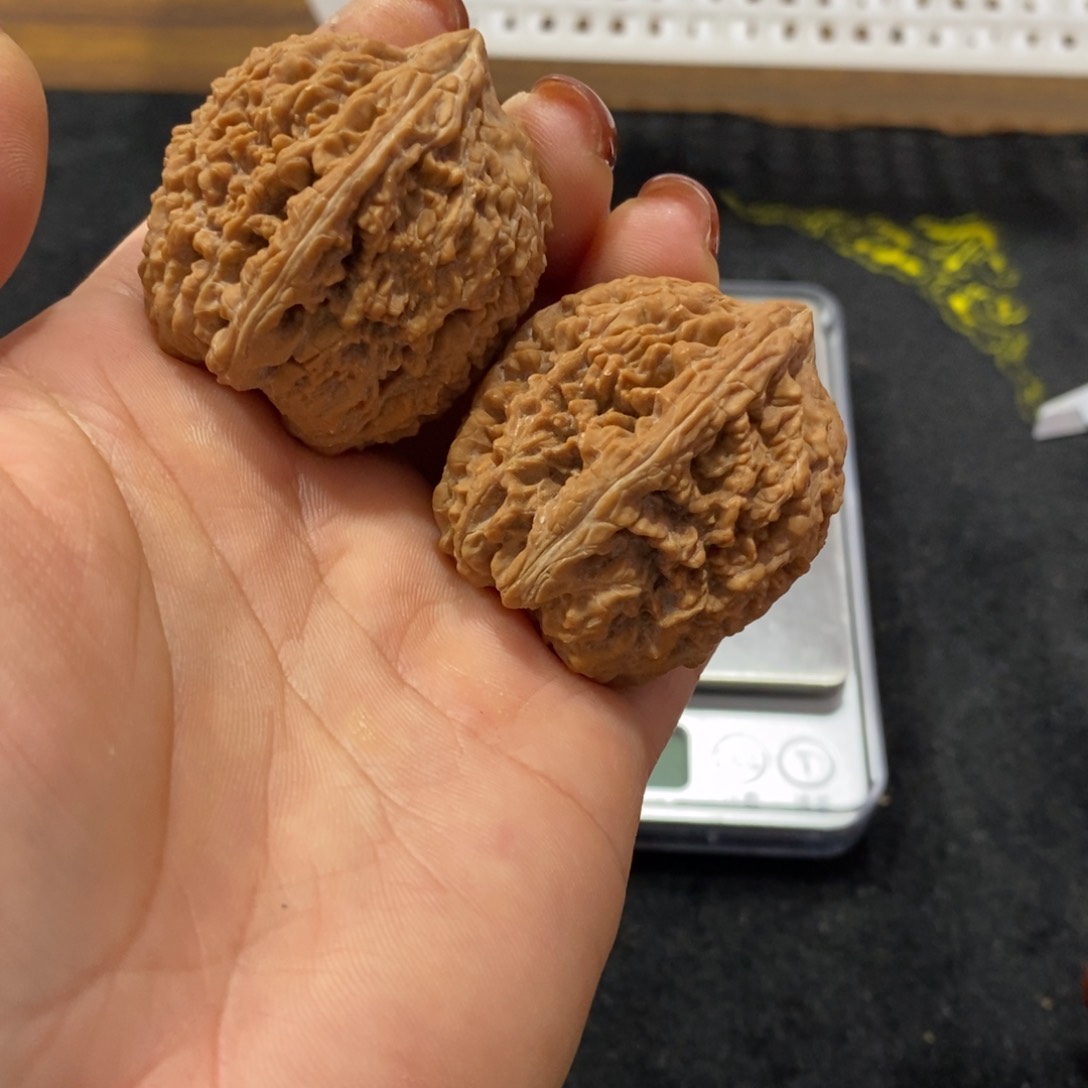 猴头核桃吊坠蒜头150