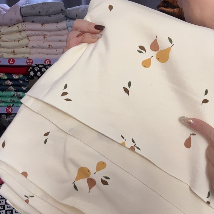 面料柔软舒适透气